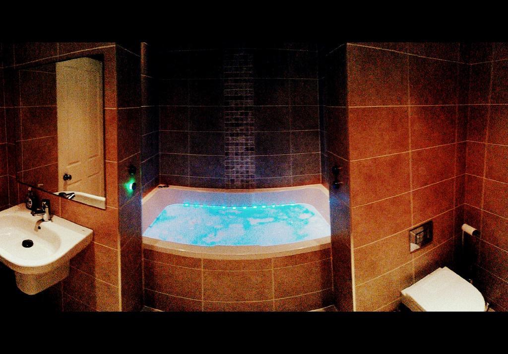 Clamshell Land - Royal Mile Appartement EDI Kamer foto